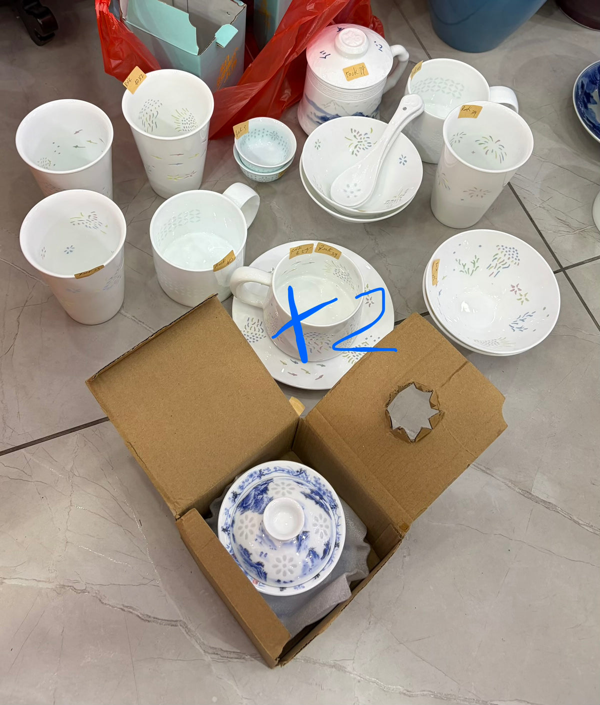 8/6 Red Sister Shop in JingDeZhen