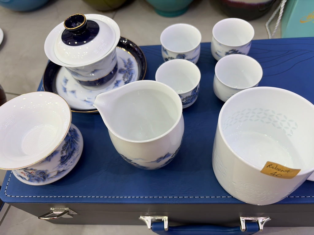8/6 Red Sister Shop in JingDeZhen