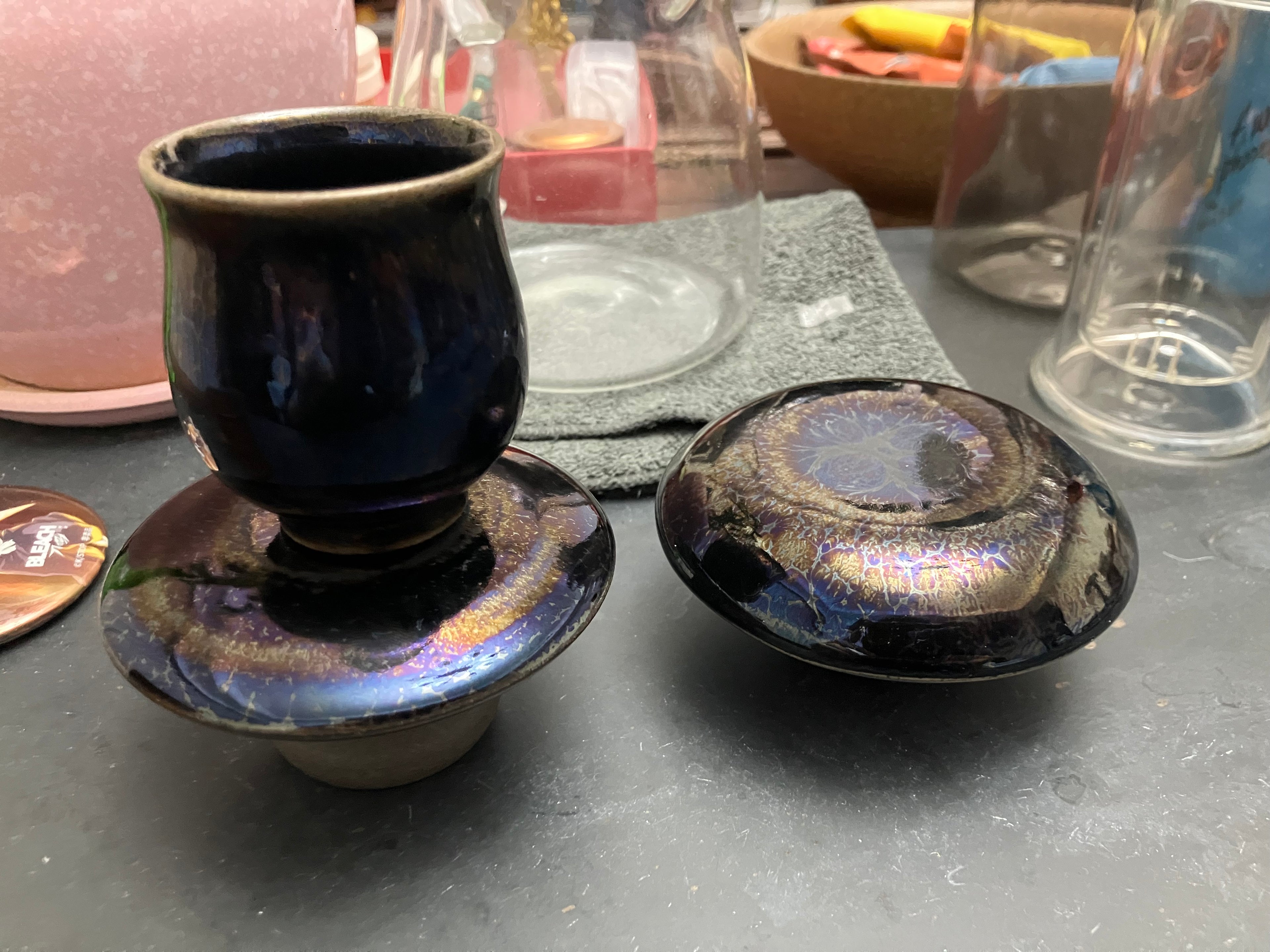 (M Lee) One cup & two mushrooms