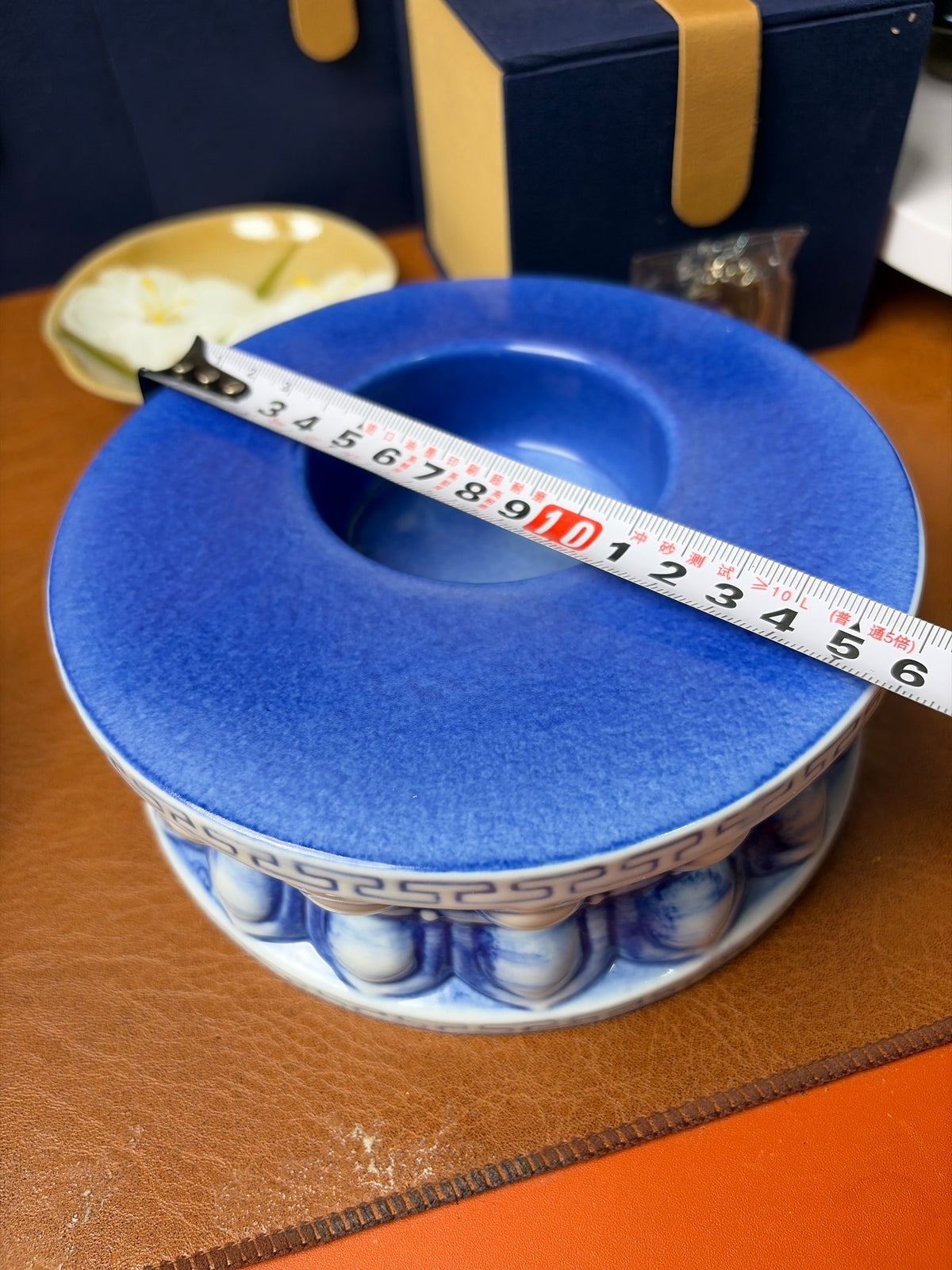 Pi Xiu Blue-and-White Porcelain